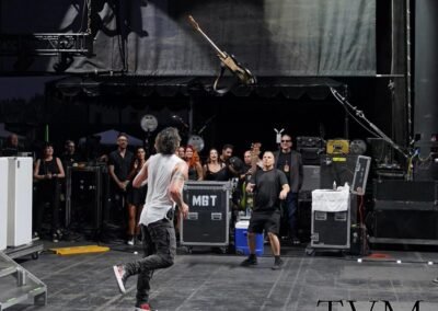 Catching guitar thrown to me by Gavin Rossdale. Irvine, CA, during 2022 U.S. tour with Alice in Chains and Breaking Benjamin.